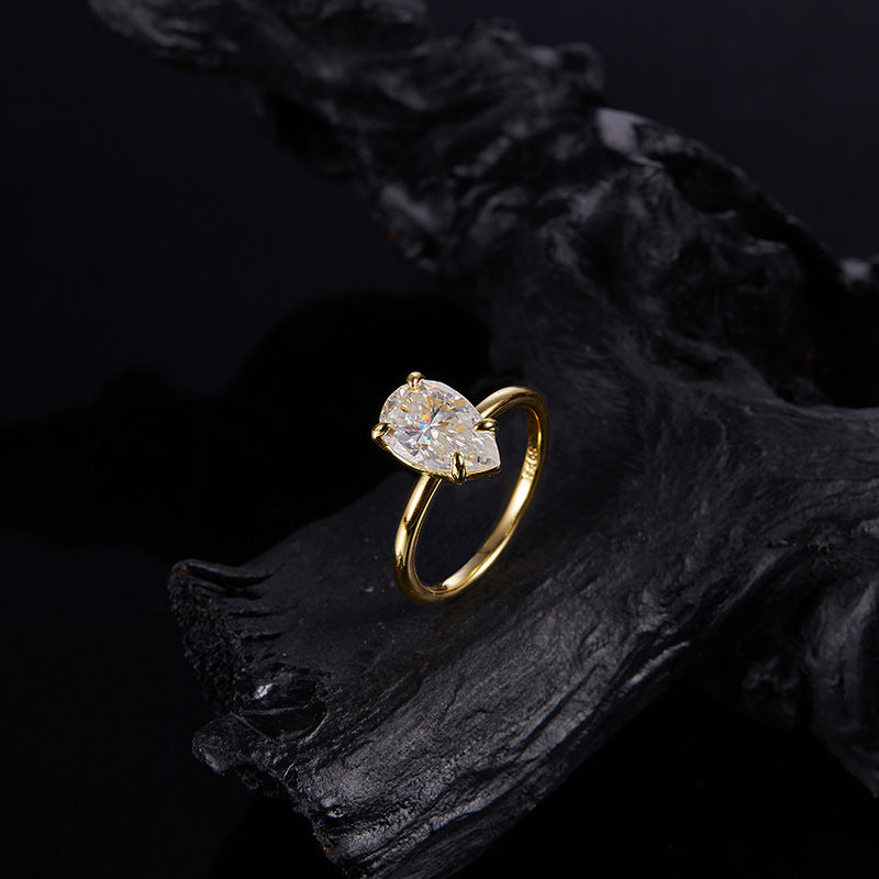 Pear-shaped Moissanite Ring Personality Hipster Fashion Single Diamond Ring