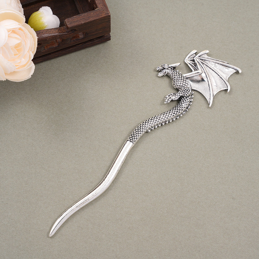 European And American Retro Sickle Omahawk-shaped Hairpin