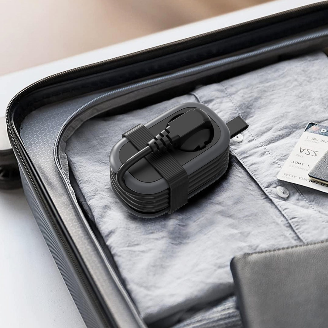 Socket, Black