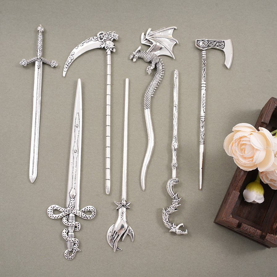 European And American Retro Sickle Omahawk-shaped Hairpin