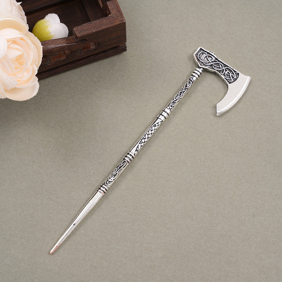 European And American Retro Sickle Omahawk-shaped Hairpin