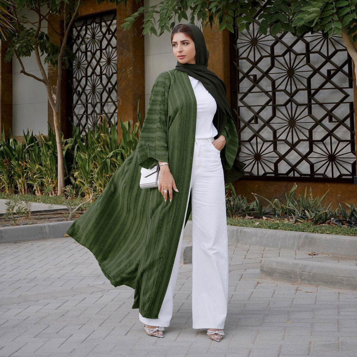 Ethnic Retro Cardigan Top Fashion Knitted Jacket Arabian Saudi Style