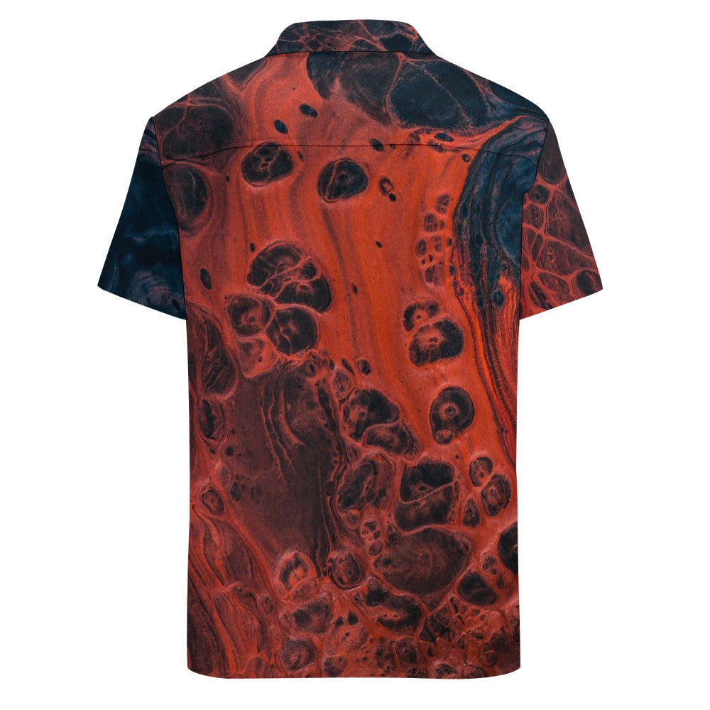 A short sleeved shirt