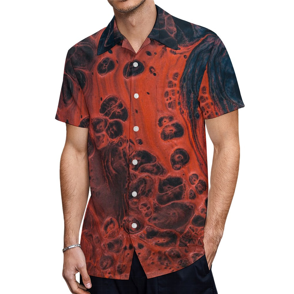 A short sleeved shirt