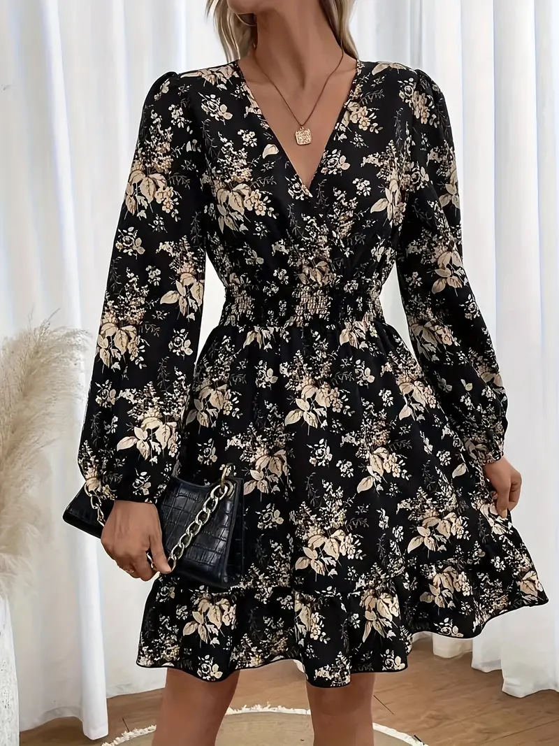 Spring And Summer V-neck Printed Floral Long-sleeve Dress With A Cinched Waist, Elegant Women's Wear.